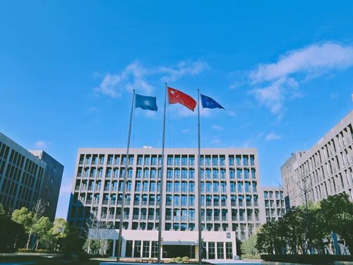 施一公 当所有精英都想干金融，这个国家一定出了大问题